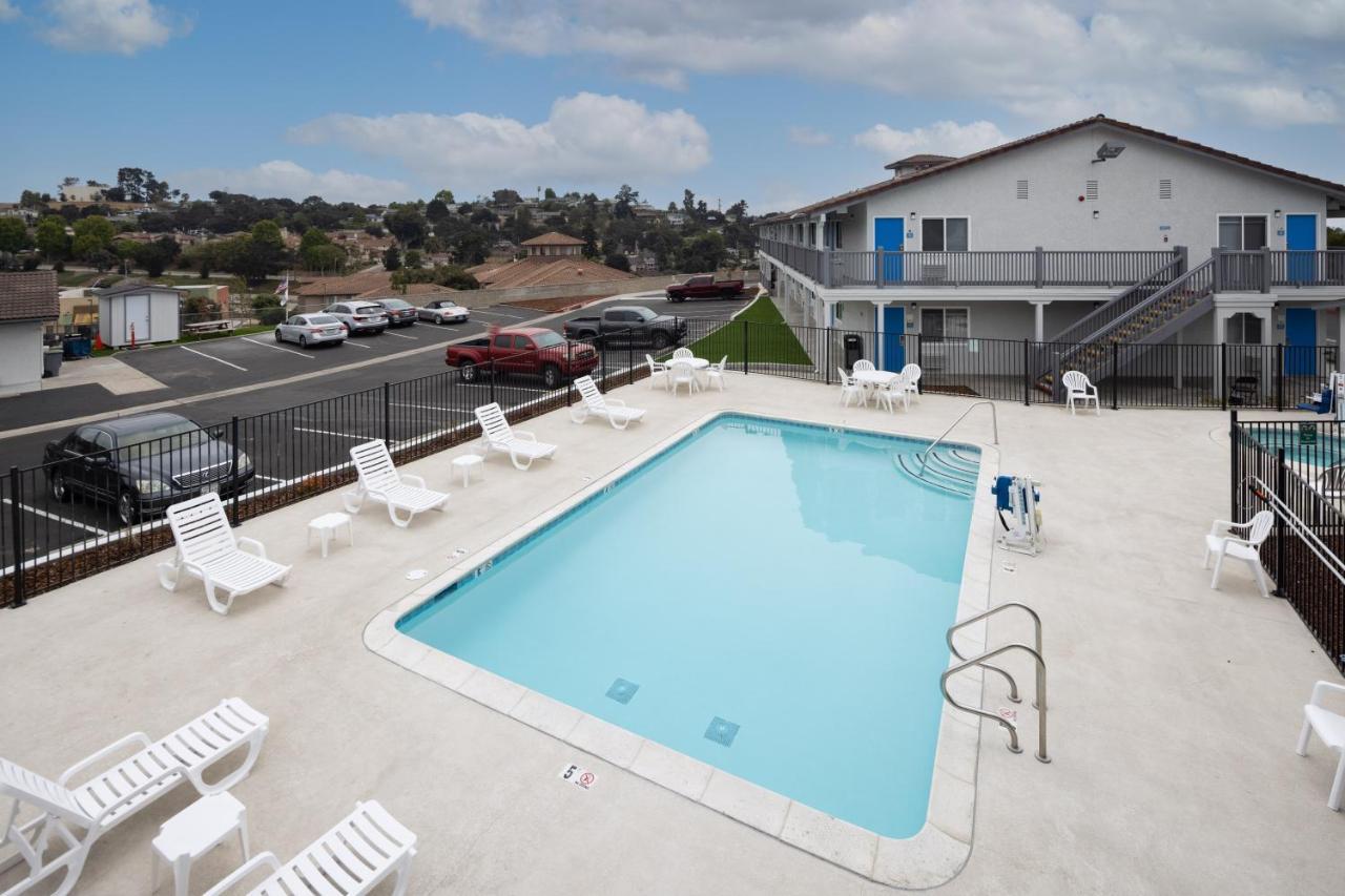 Days Inn By Wyndham Arroyo Grande Pismo Beach Eksteriør bilde