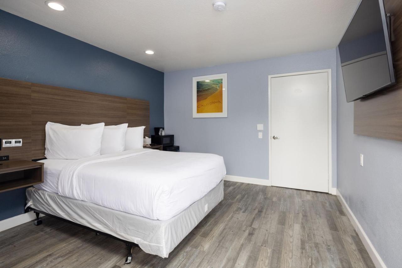 Days Inn By Wyndham Arroyo Grande Pismo Beach Rom bilde