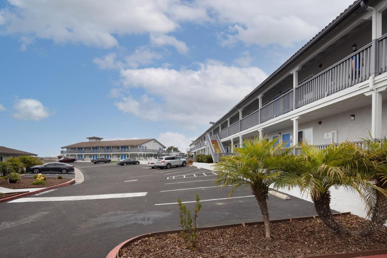 Days Inn By Wyndham Arroyo Grande Pismo Beach Eksteriør bilde